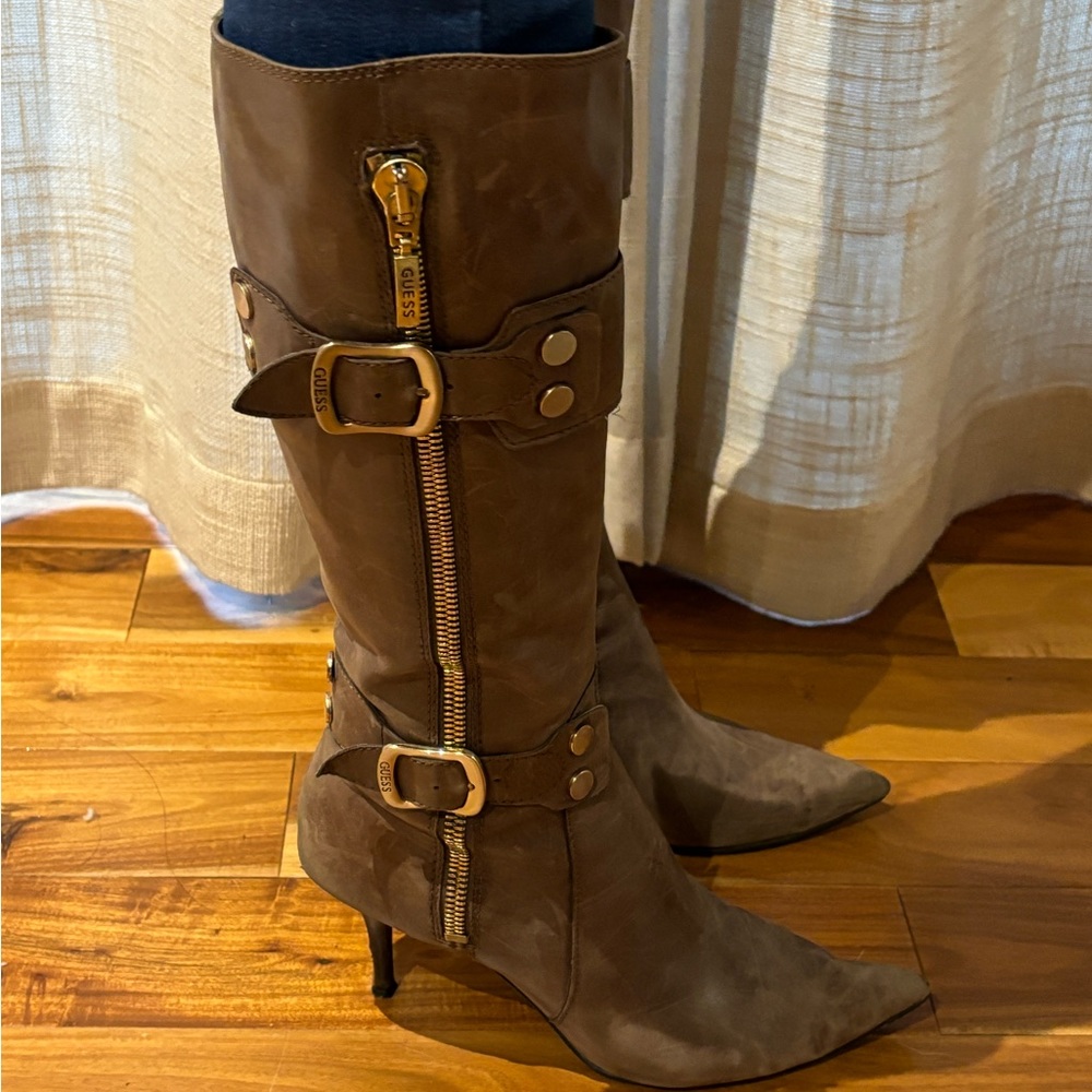 Guess Size 8 brown leather boots